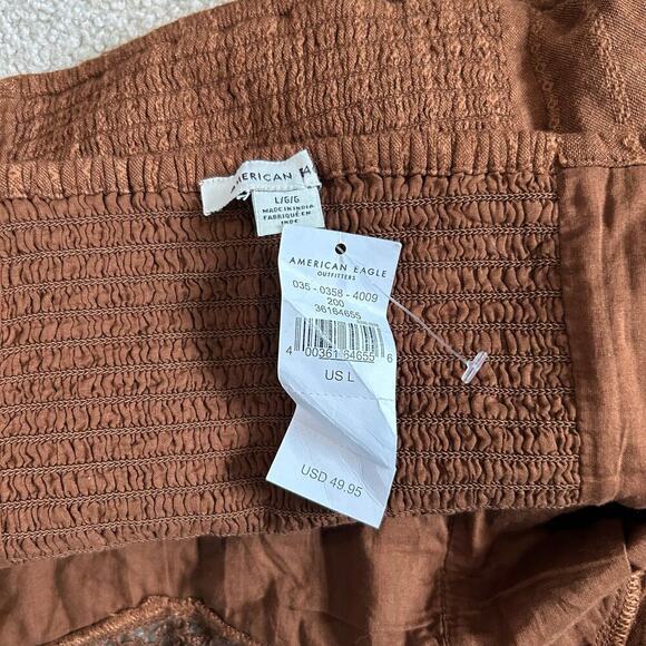 NWT American Eagle Brown Cropped Puff-Sleeve Smocked Blouse Top Size L - Picture 5 of 5